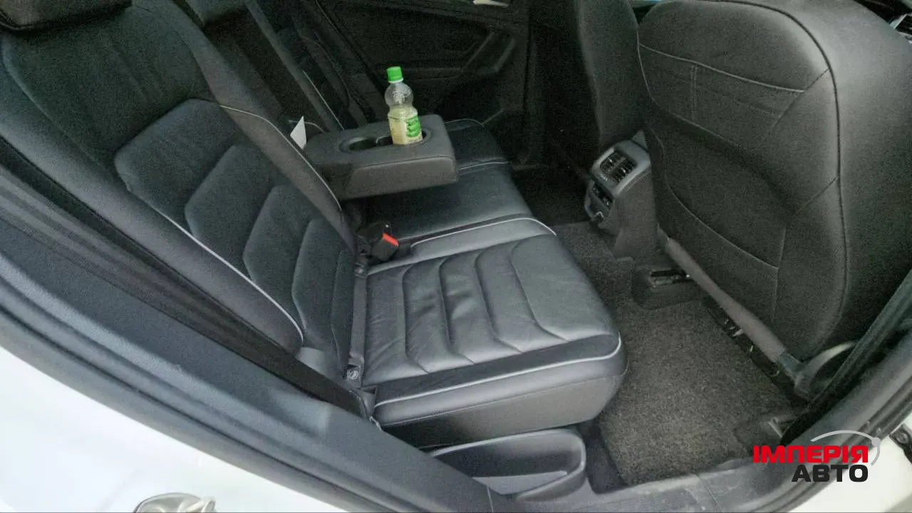 Volkswagen Tiguan - фото 8