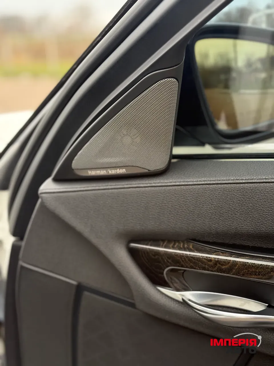 BMW 7 серії - фото 9