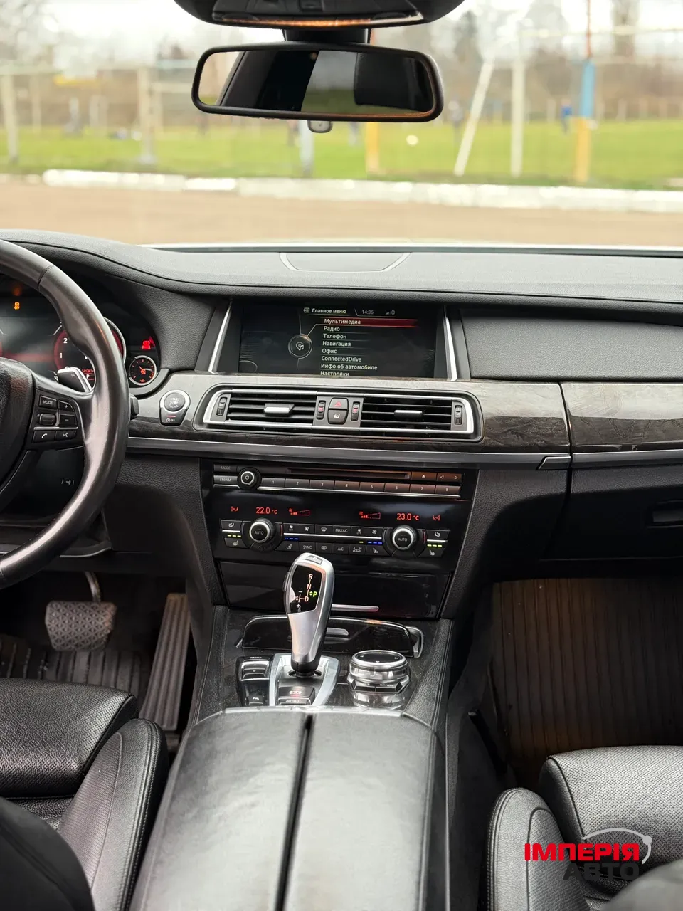 BMW 7 серії - фото 6