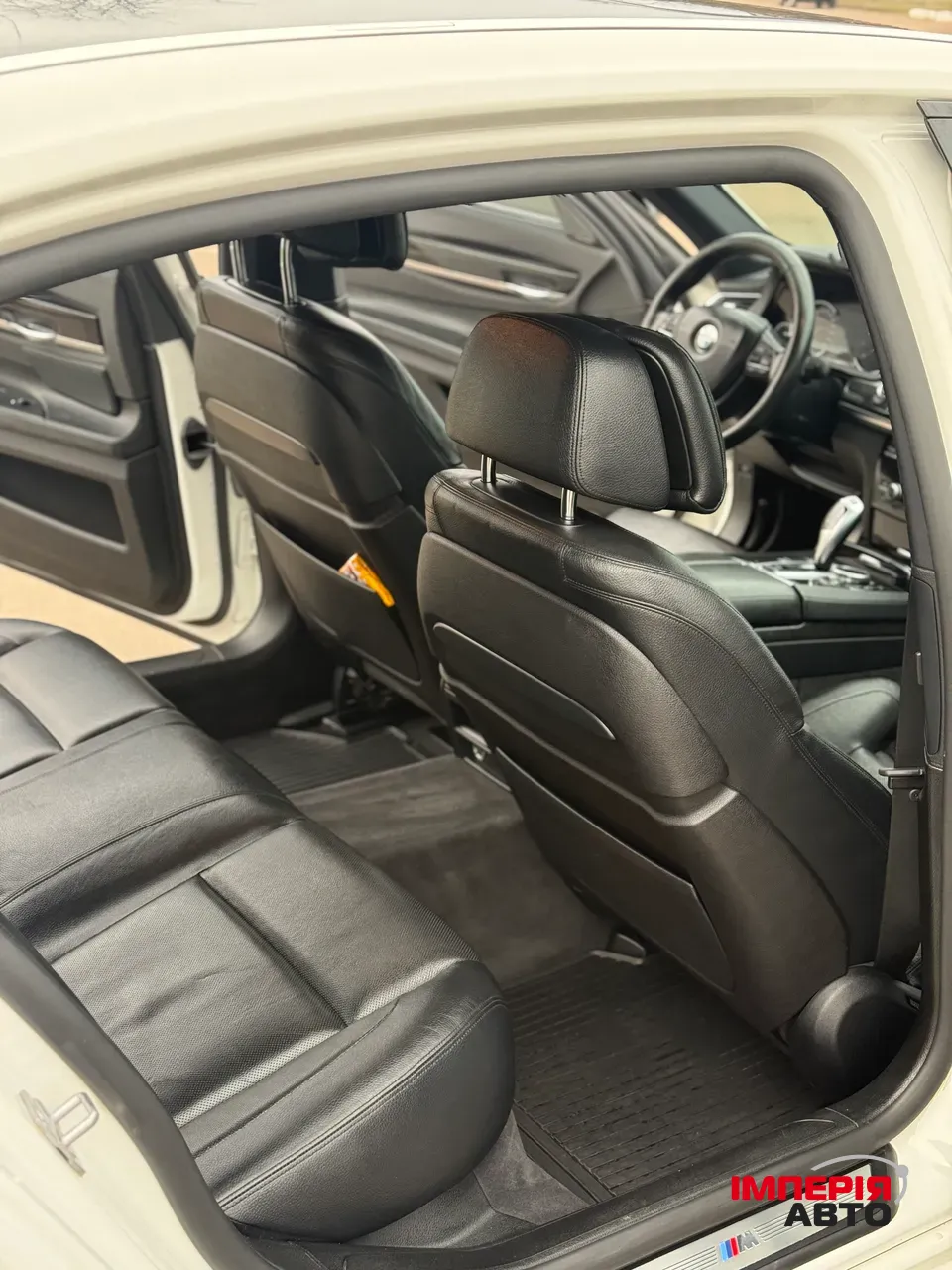 BMW 7 серії - фото 14
