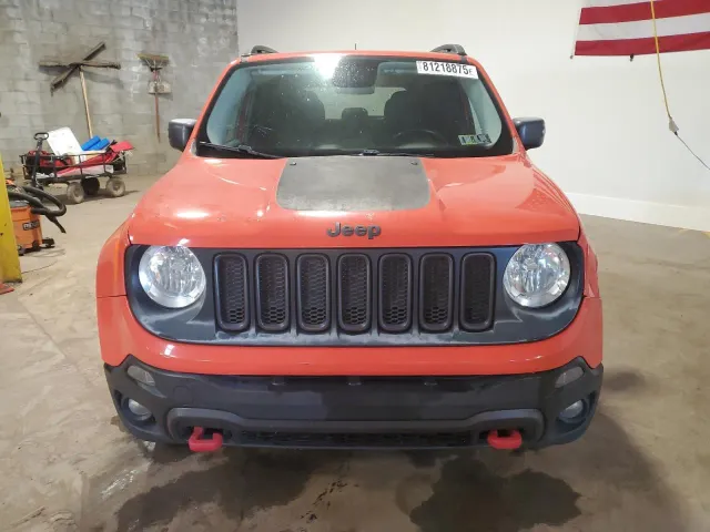 Jeep Renegade - фото 2
