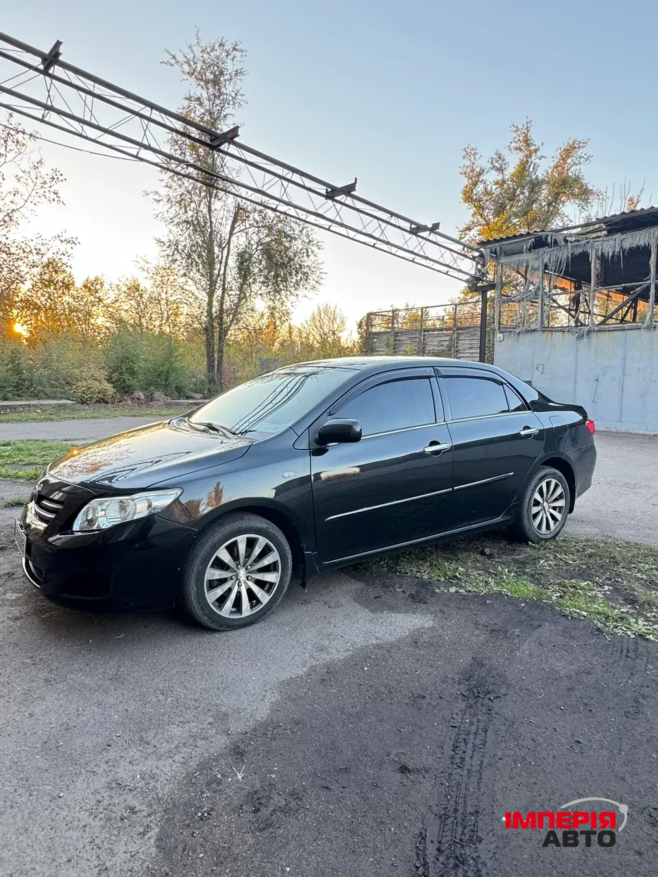 Toyota Corolla - фото 1