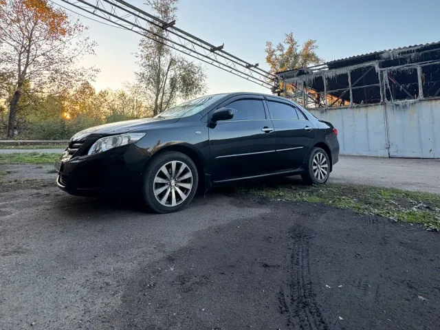 Toyota Corolla - фото 3