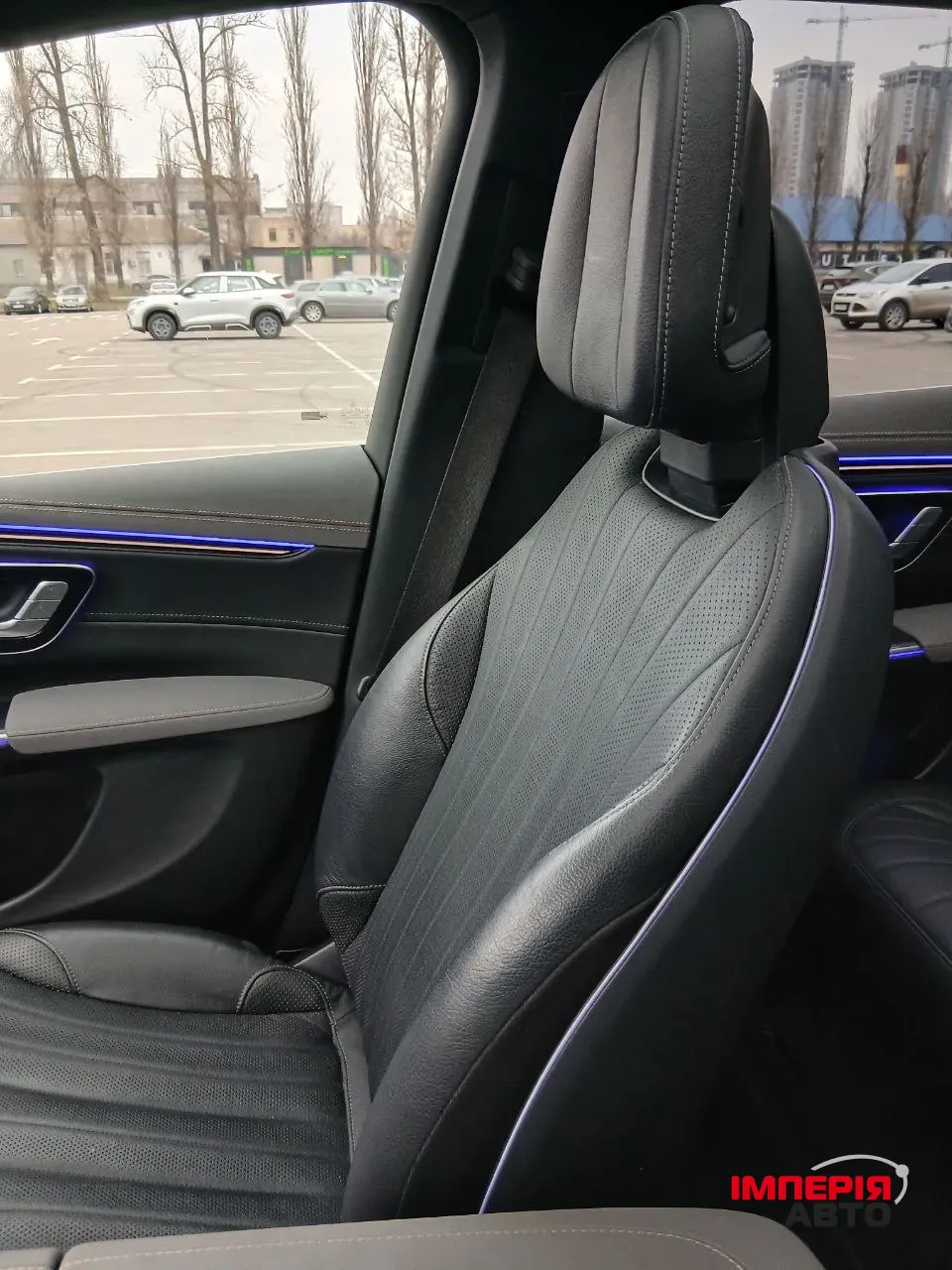 Mercedes-Benz EQS SUV - фото 23