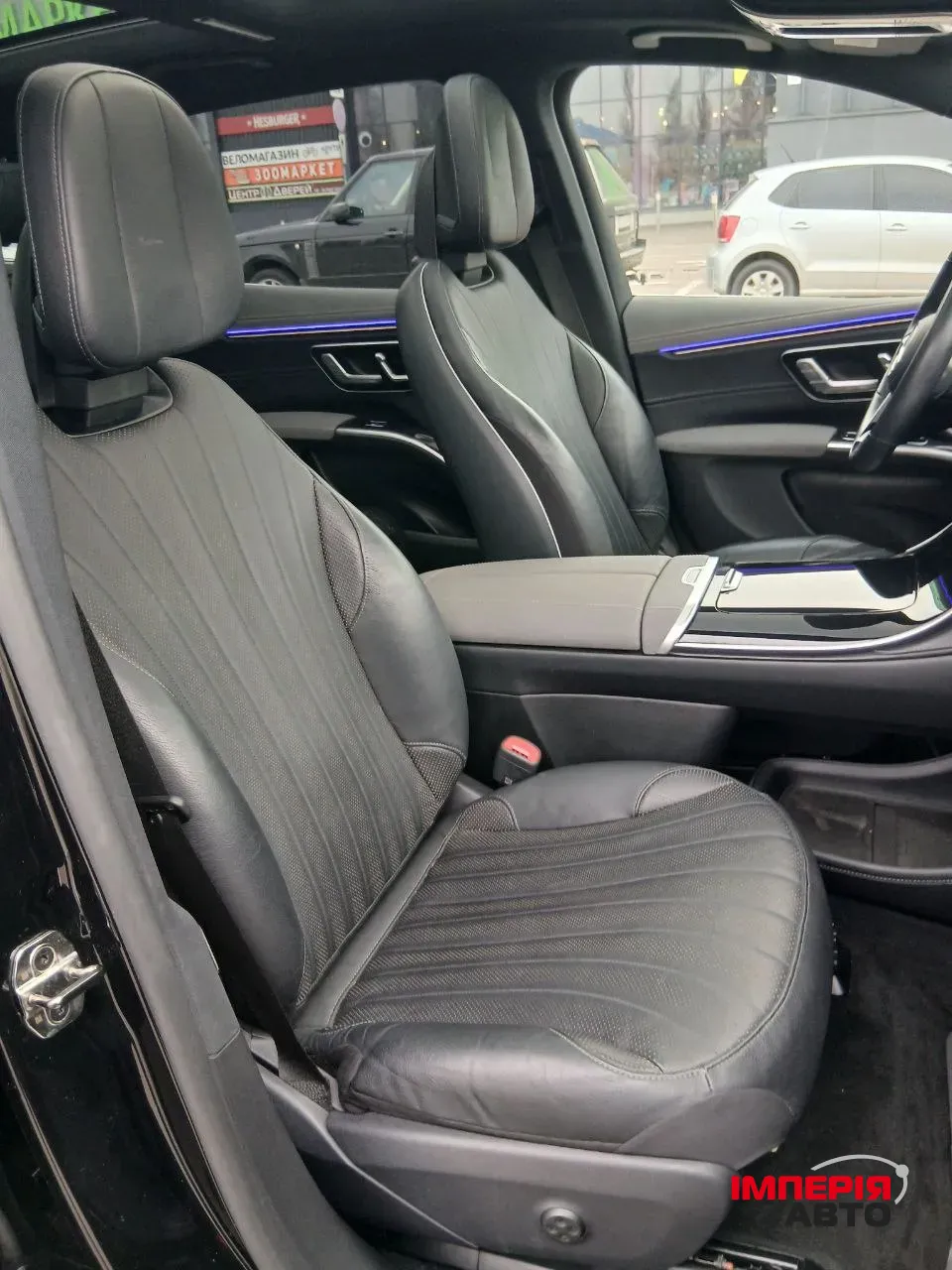 Mercedes-Benz EQS SUV - фото 16