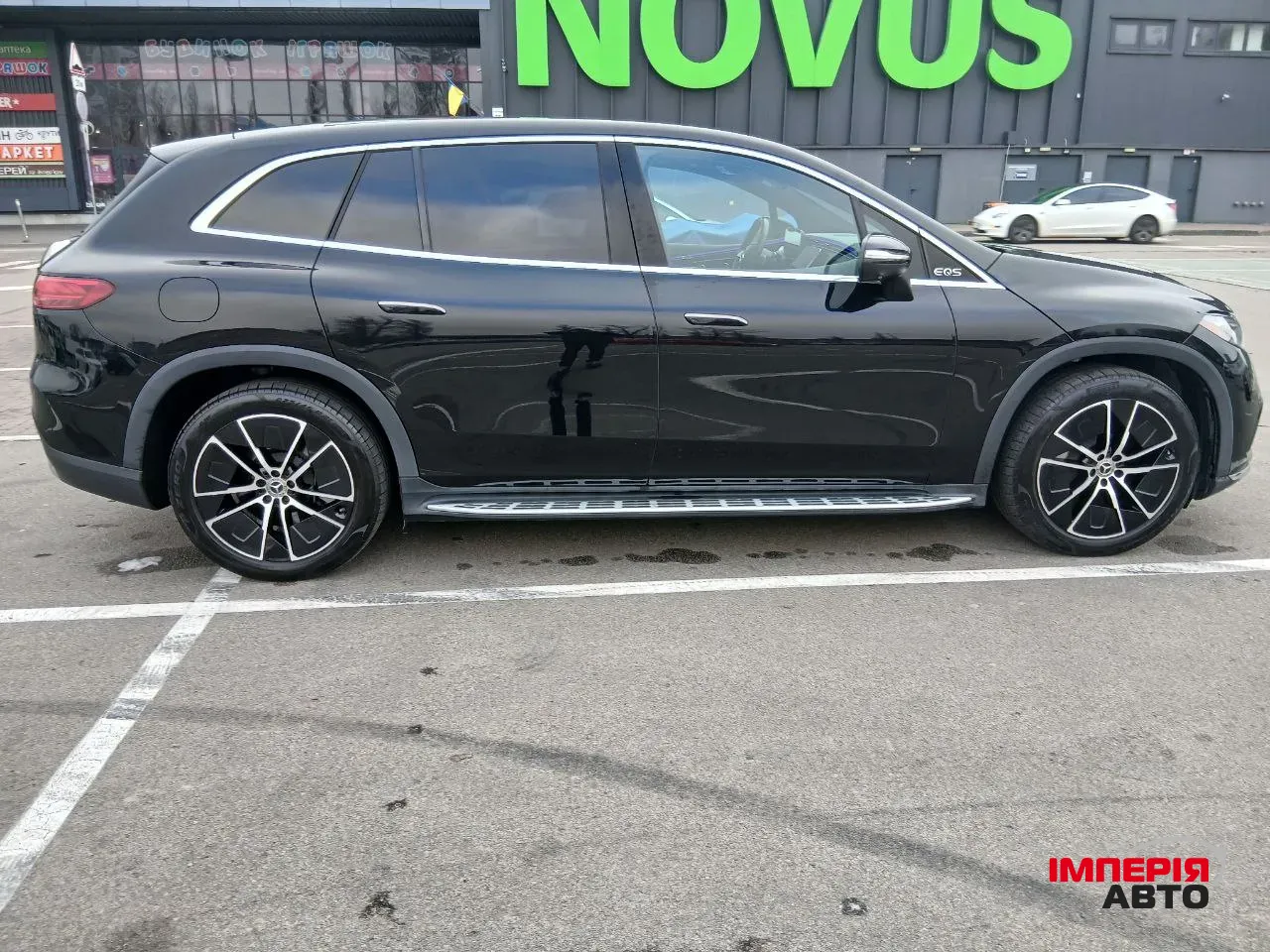 Mercedes-Benz EQS SUV - фото 18