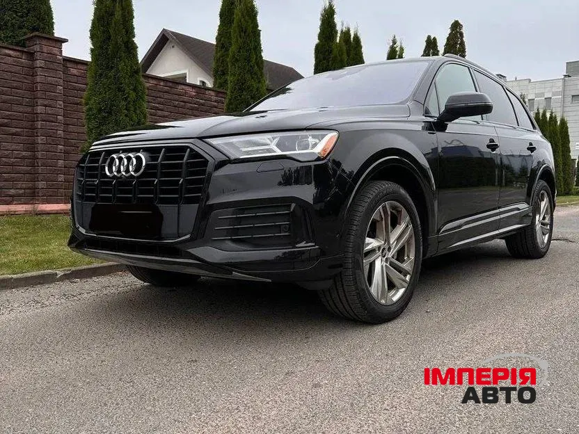 Audi Q7 - фото 2