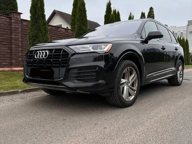 Audi Q7 - фото 2
