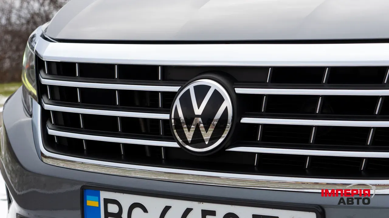 Volkswagen Passat - фото 7