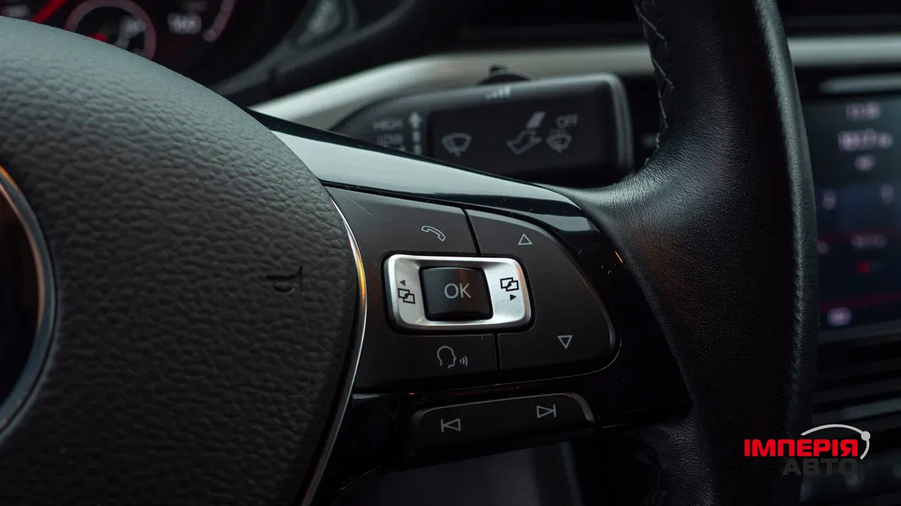 Volkswagen Passat - фото 29