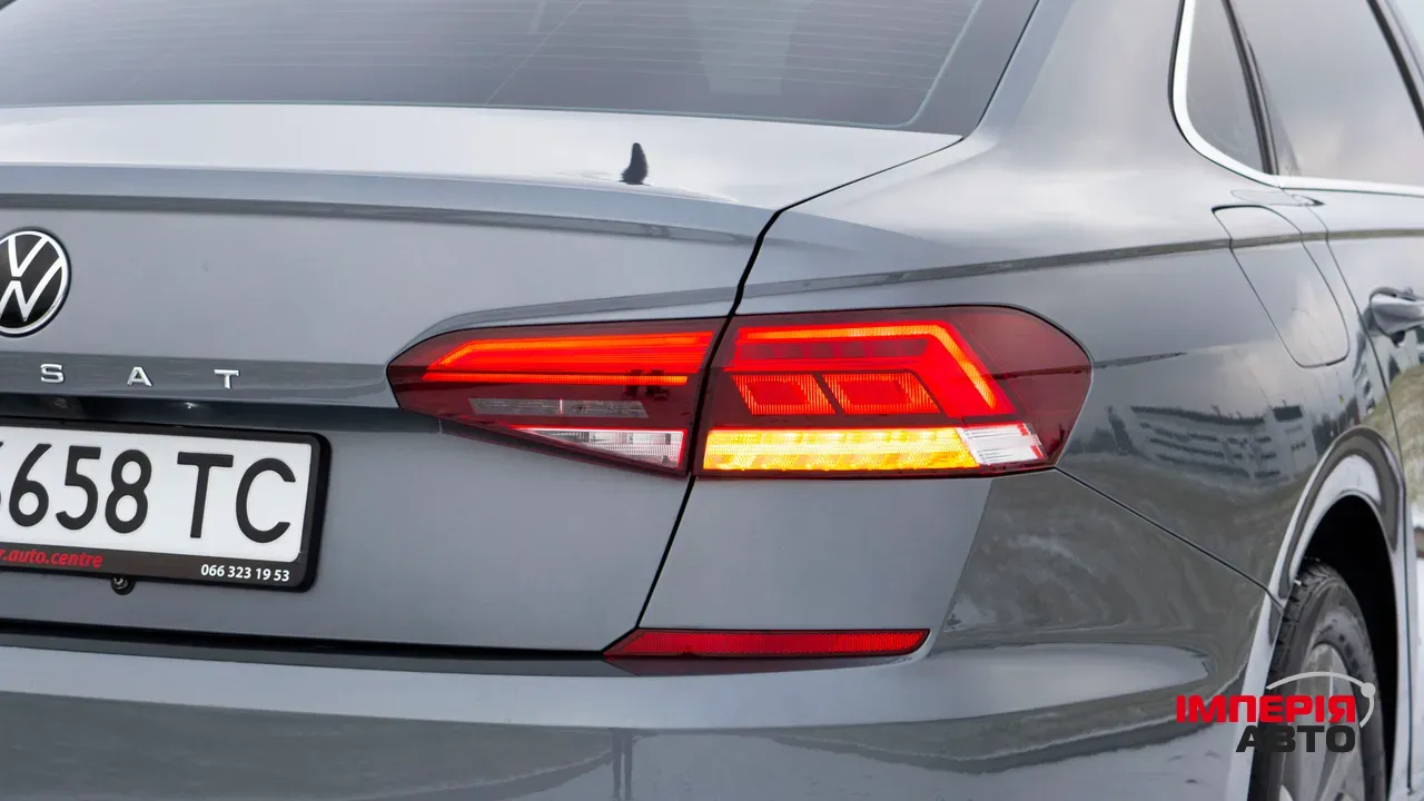Volkswagen Passat - фото 9