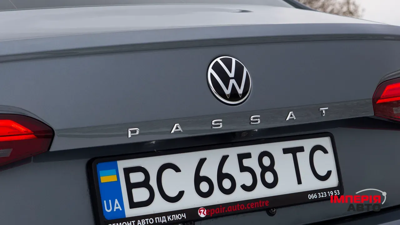 Volkswagen Passat - фото 11