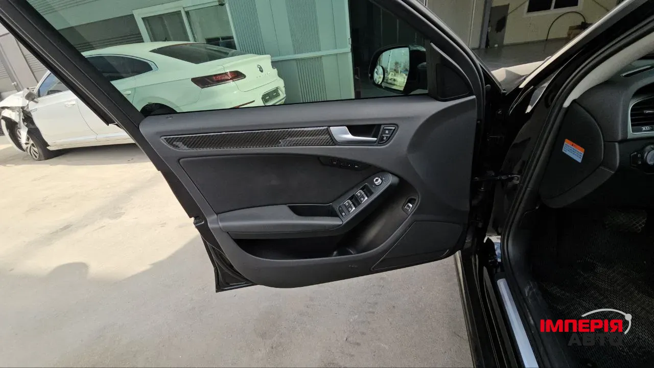Audi A4 - фото 14