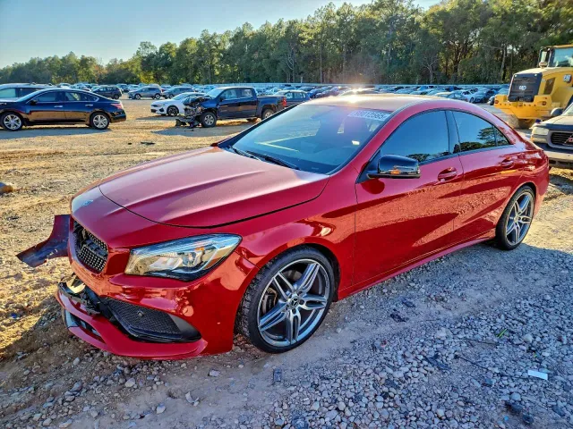 Mercedes-Benz CLA - фото 1