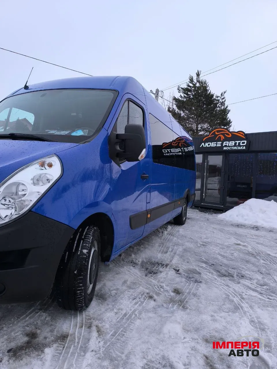 Renault Trafic - фото 2