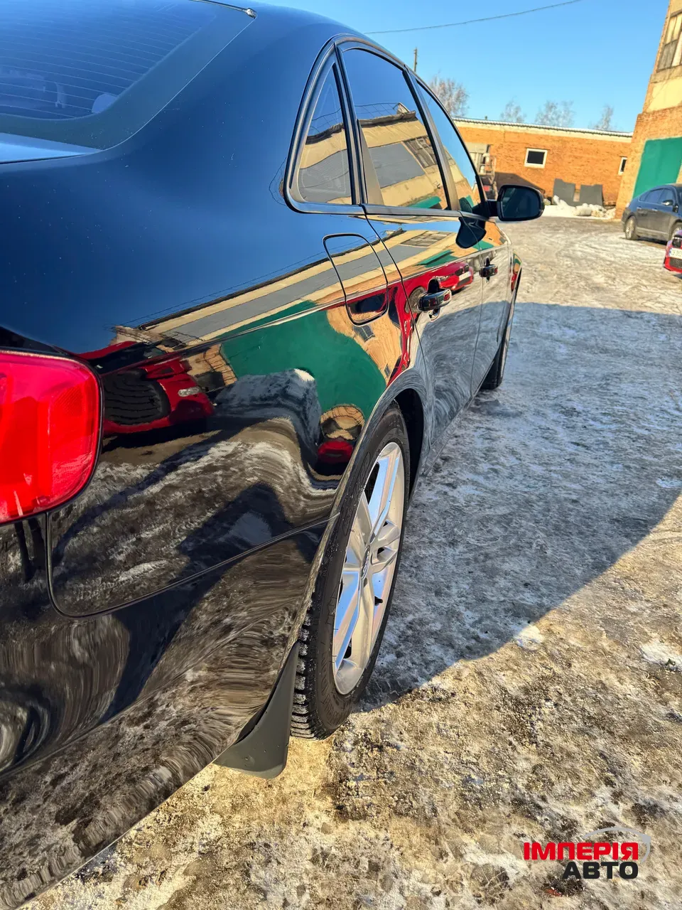 Audi A4 - фото 4