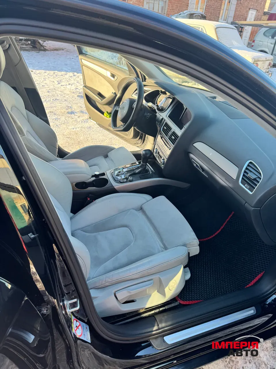 Audi A4 - фото 12