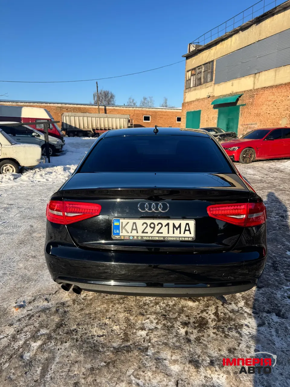 Audi A4 - фото 14