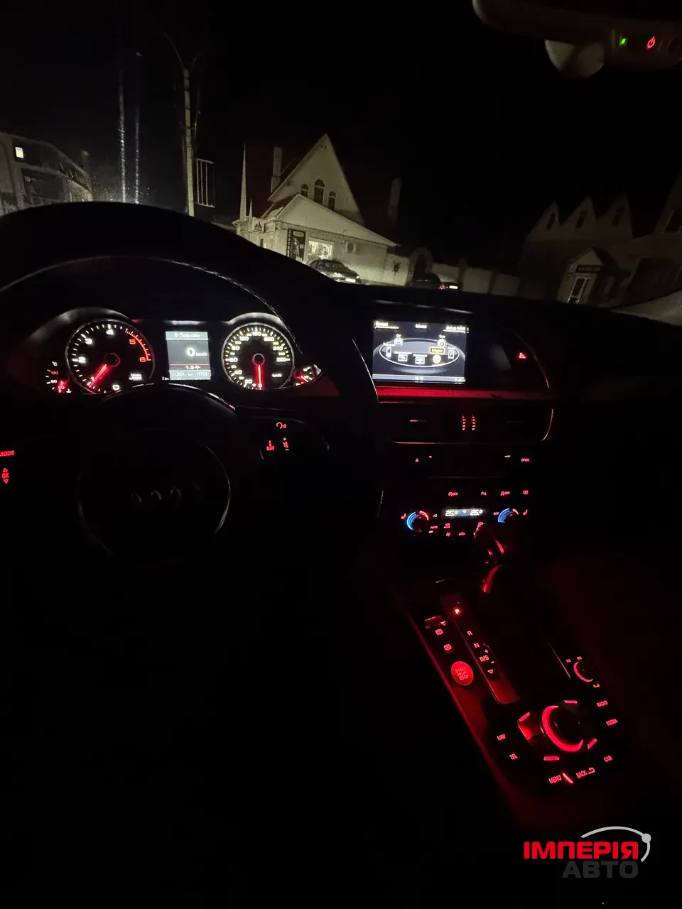 Audi A4 - фото 22