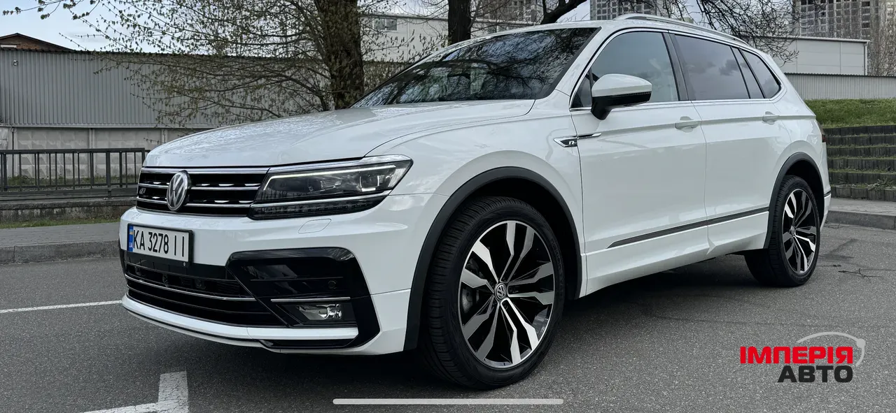 Volkswagen Tiguan - фото 1