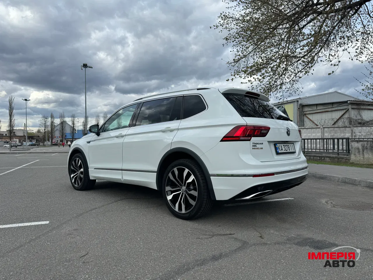 Volkswagen Tiguan - фото 19