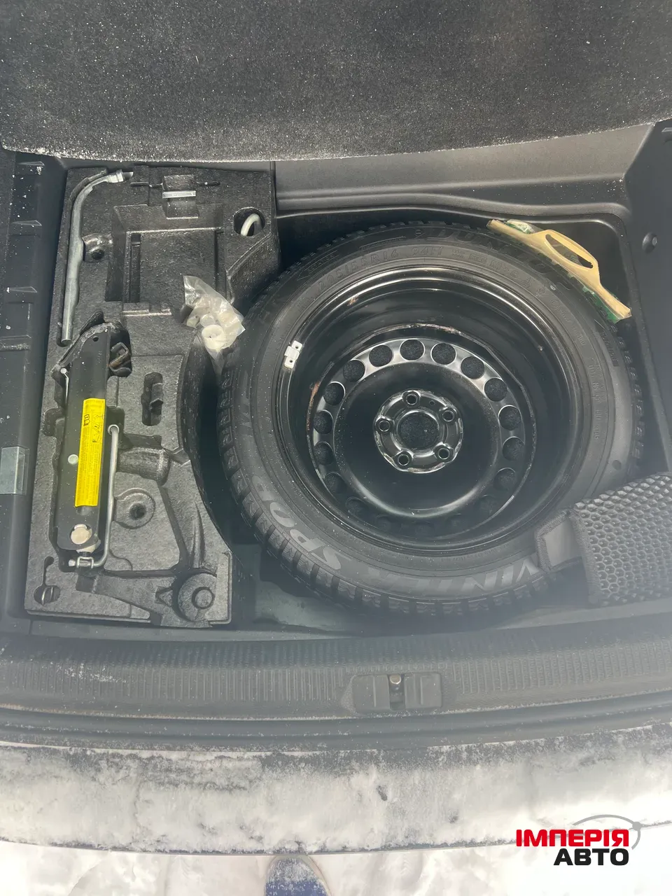 Volkswagen Passat - фото 3