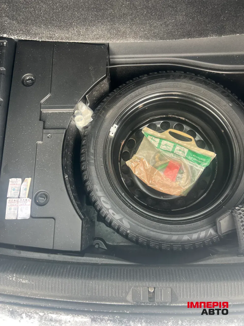 Volkswagen Passat - фото 4