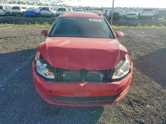 Volkswagen Golf - фото 2