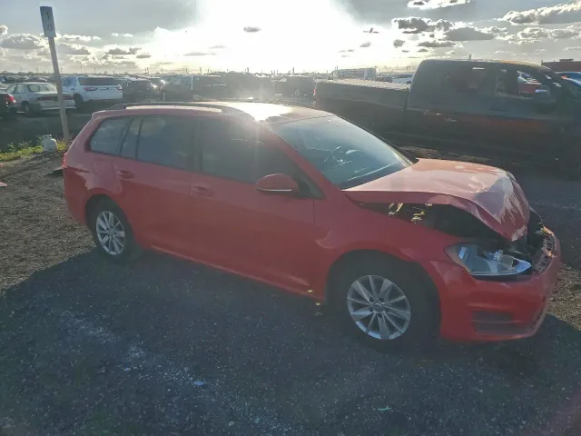 Volkswagen Golf - фото 3