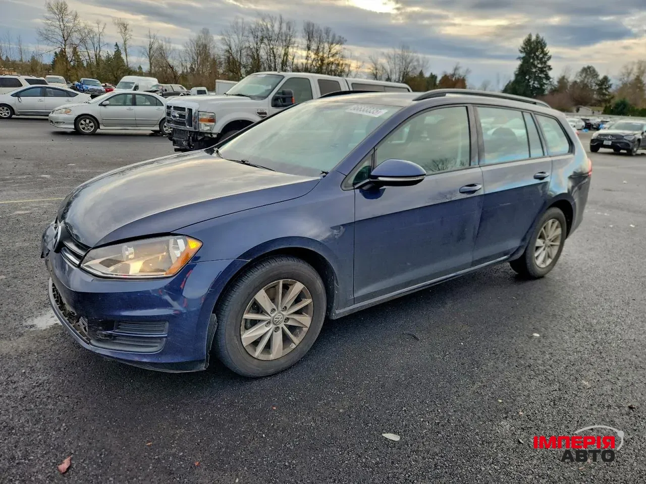 Volkswagen Golf - фото 1