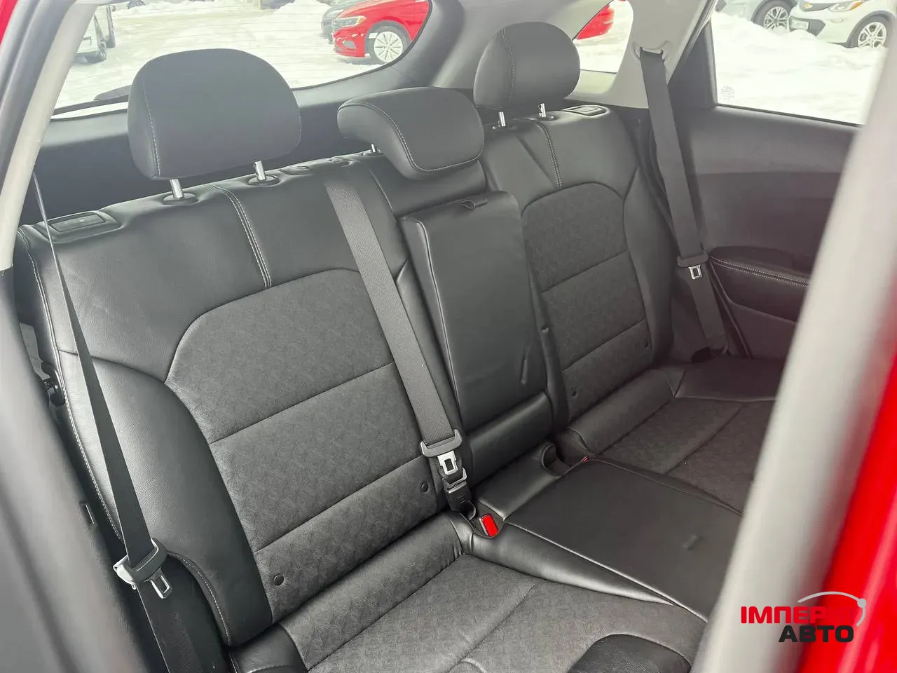 Kia Niro - фото 11