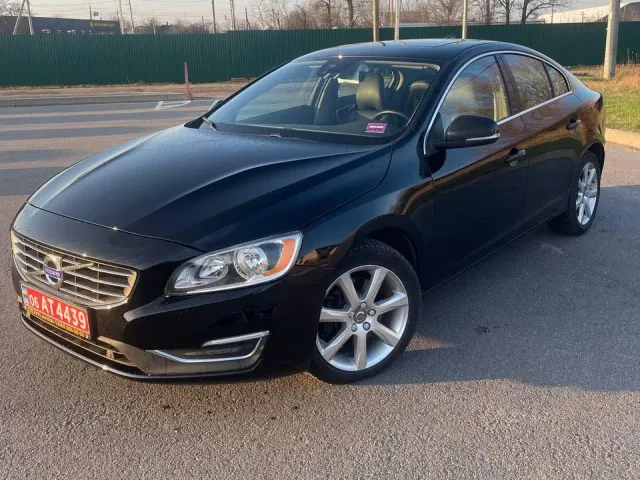 Volvo S60 - фото 3