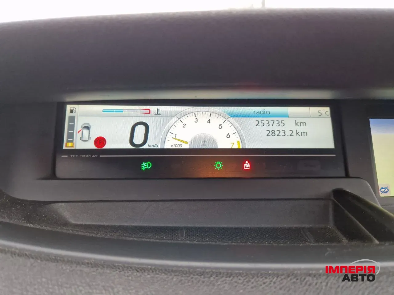 Renault Megane - фото 13