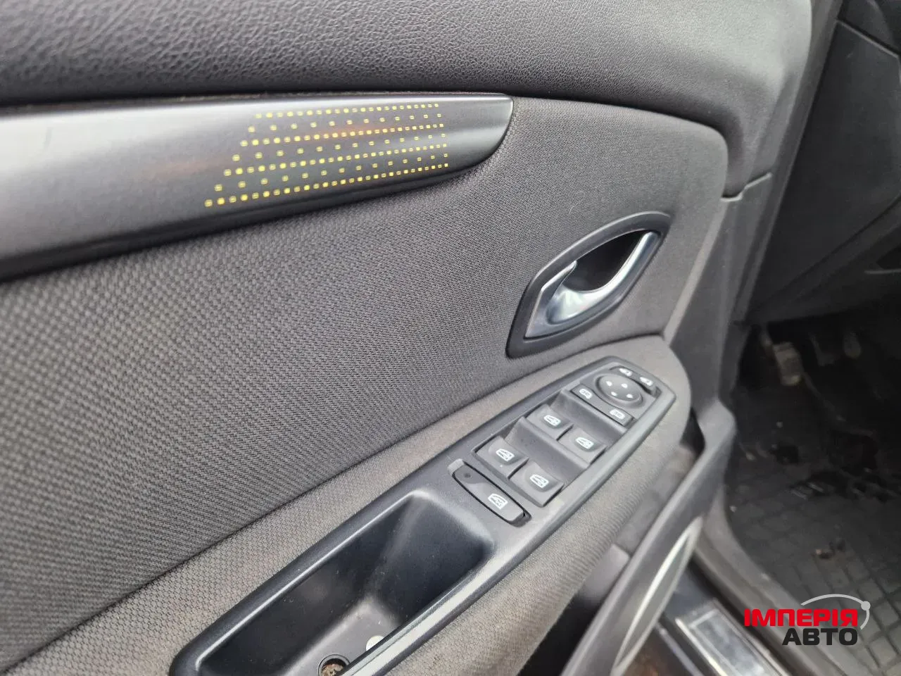 Renault Megane - фото 19