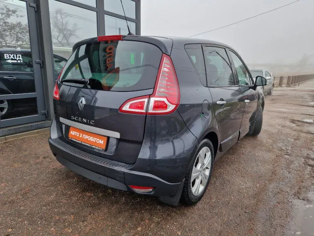 Renault Megane - фото 3