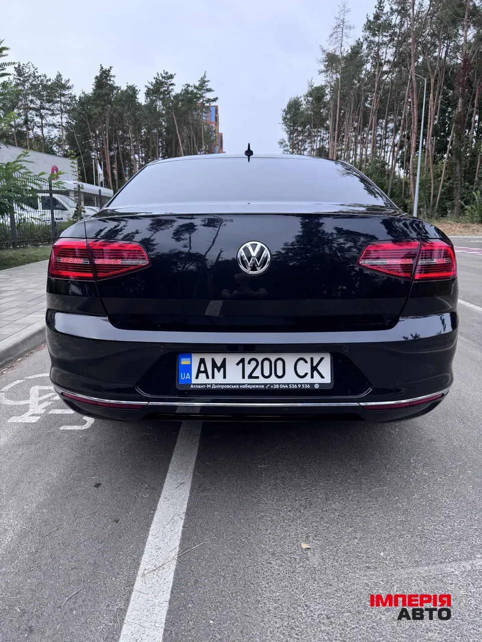Volkswagen Passat - фото 3