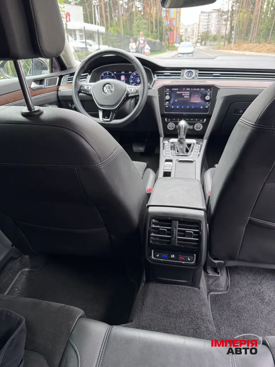 Volkswagen Passat - фото 17
