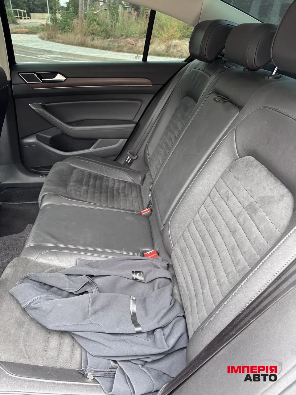 Volkswagen Passat - фото 15