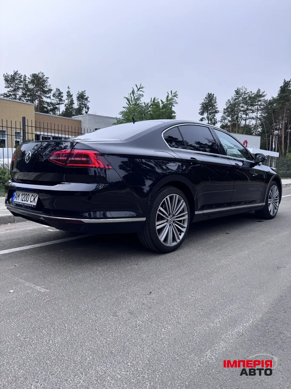 Volkswagen Passat - фото 4