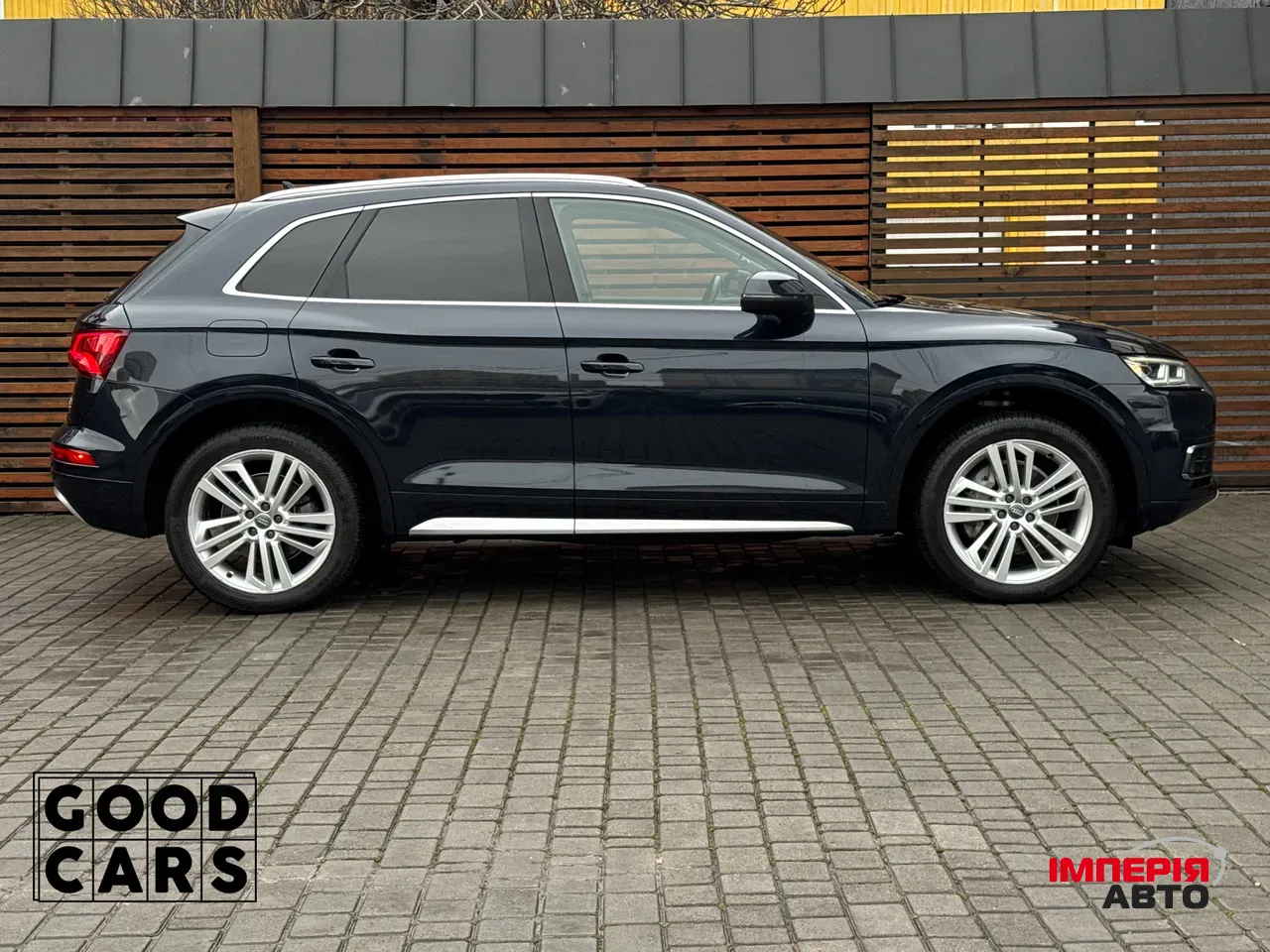 Audi Q5 - фото 8