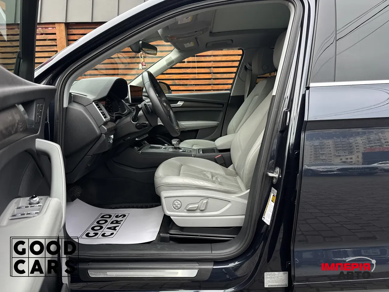 Audi Q5 - фото 22