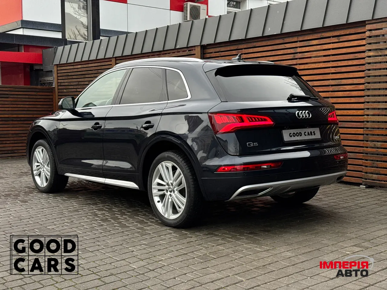 Audi Q5 - фото 5