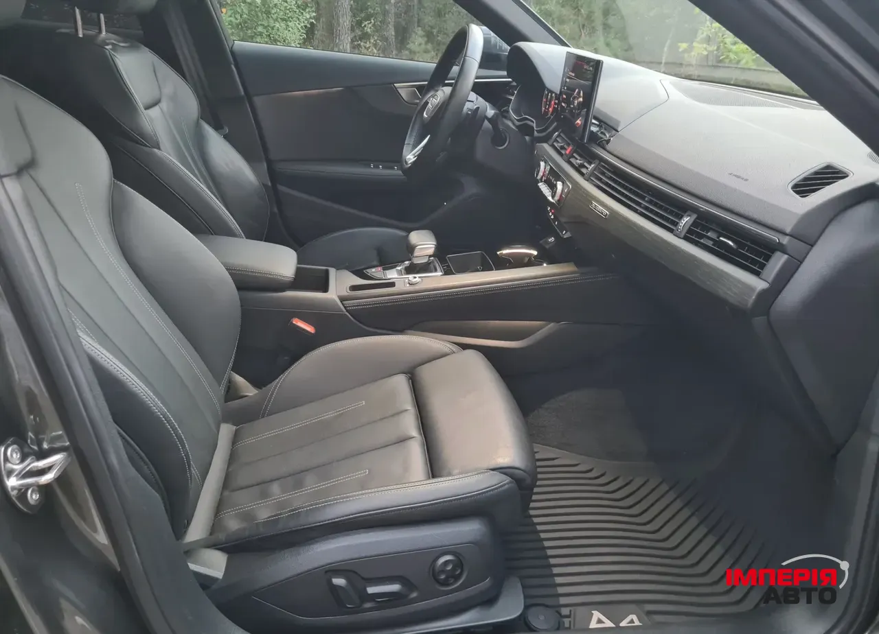 Audi A4 - фото 18