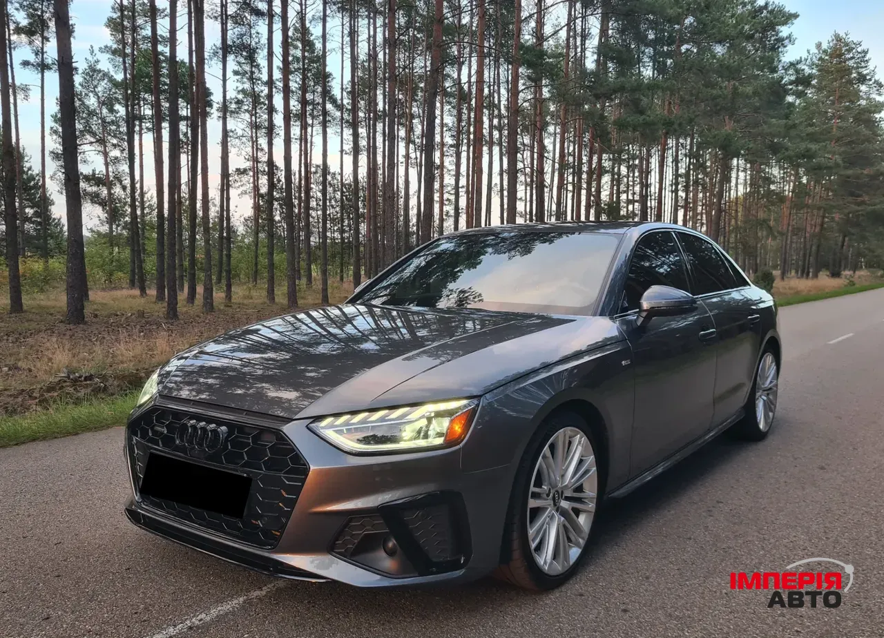 Audi A4 - фото 3