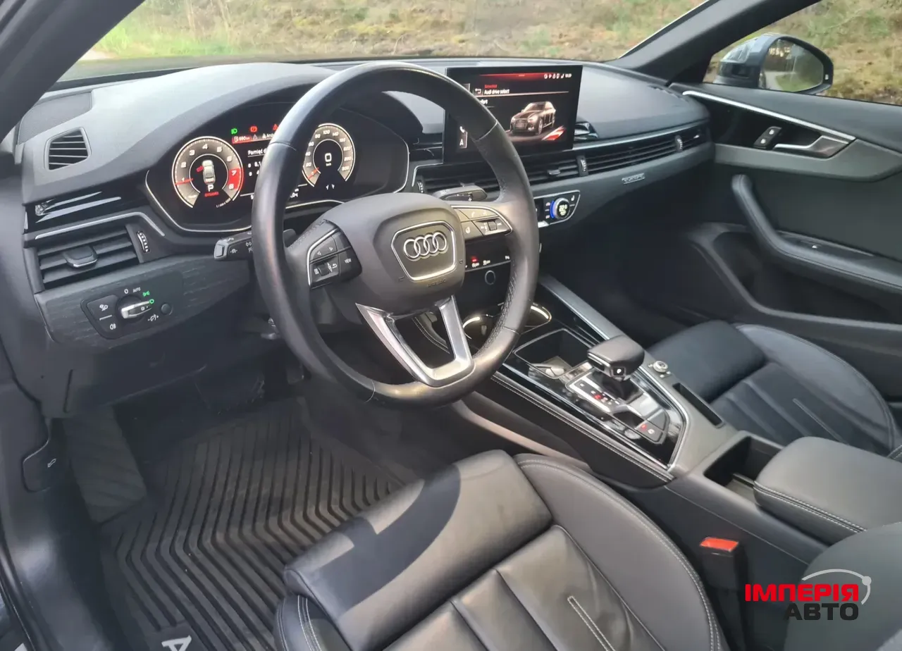 Audi A4 - фото 14