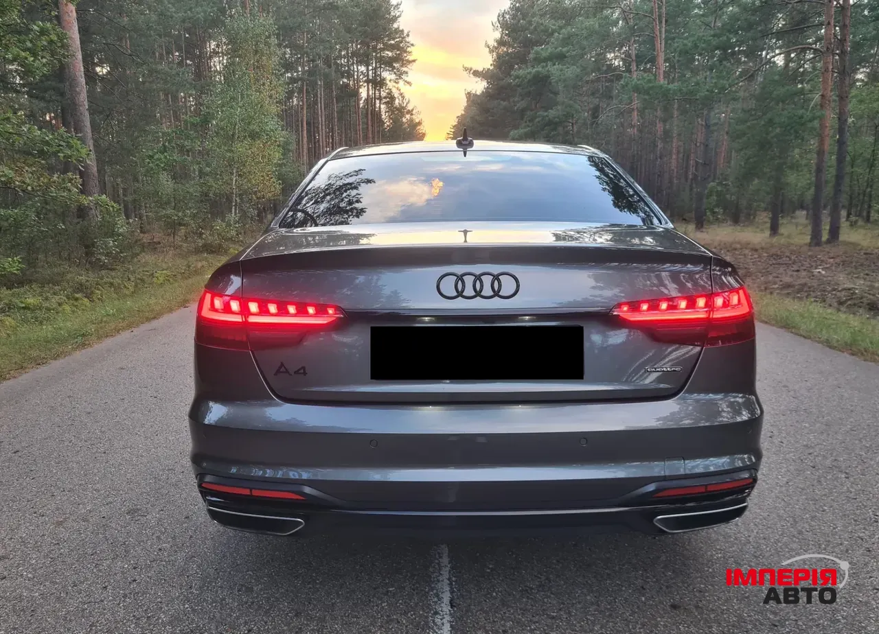 Audi A4 - фото 6