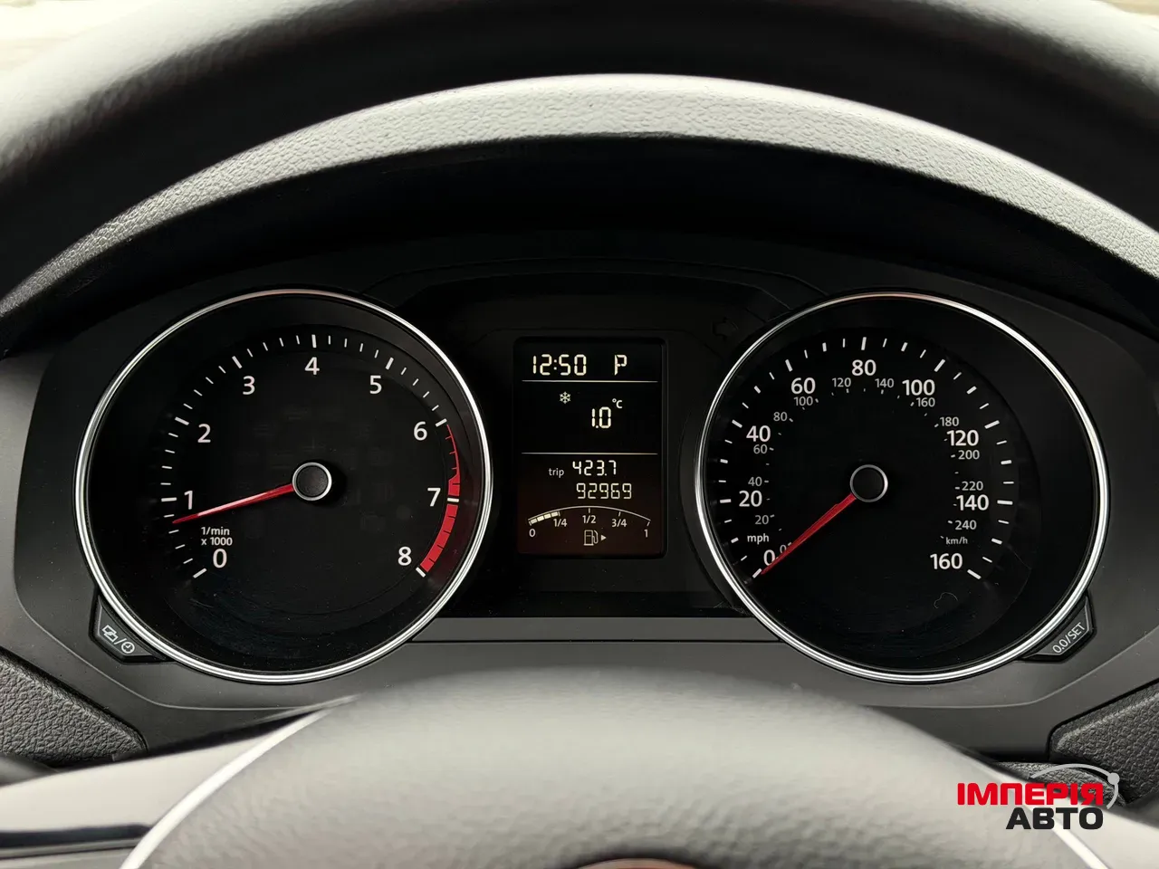 Volkswagen Jetta - фото 30