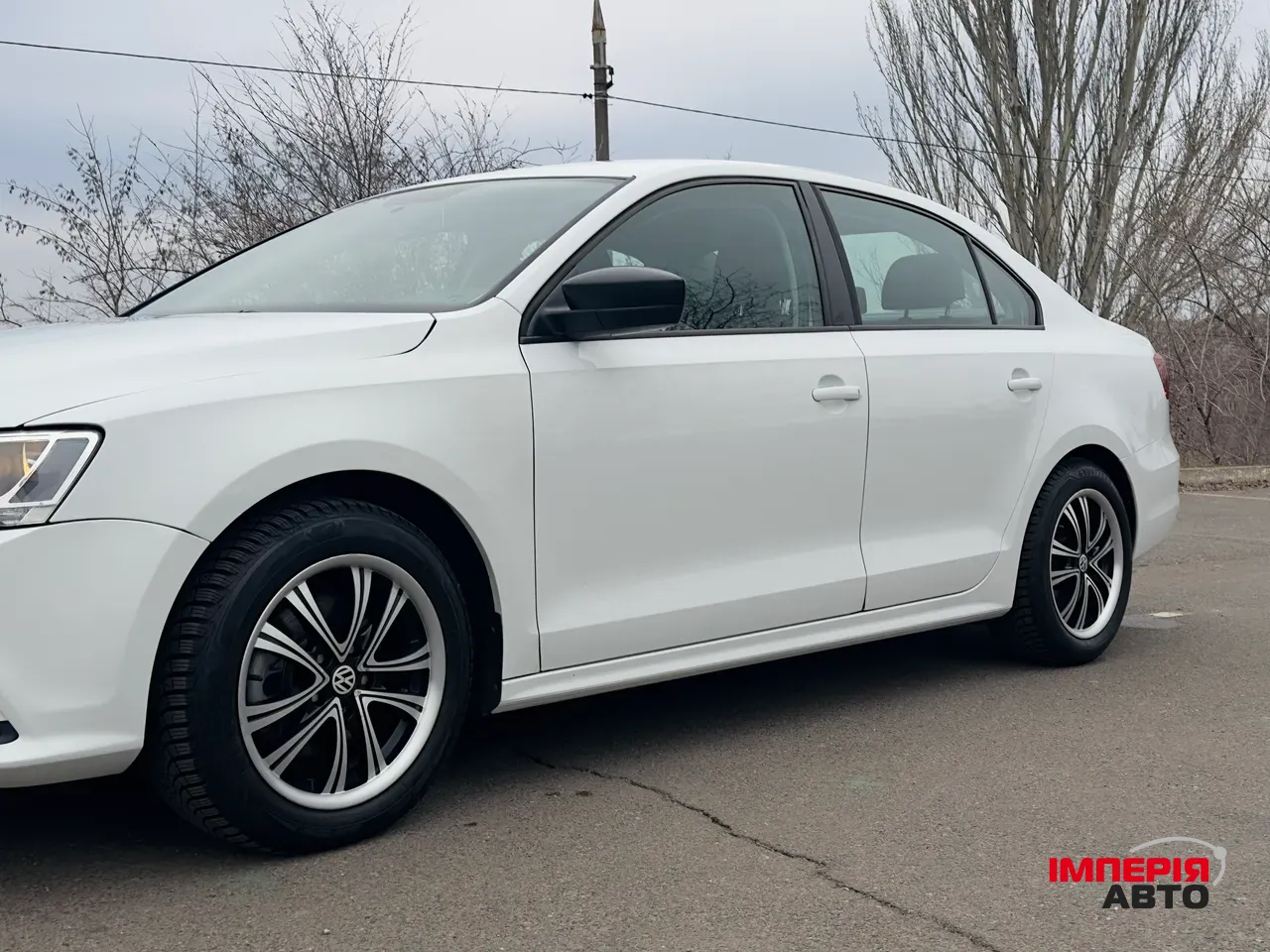 Volkswagen Jetta - фото 13