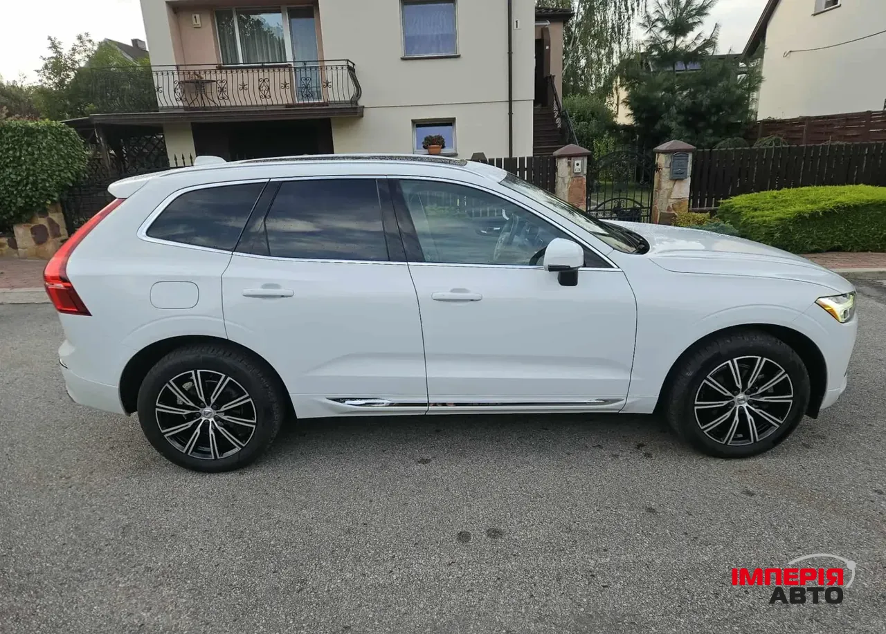 Volvo XC60 - фото 4