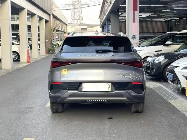 BYD Yuan - фото 3